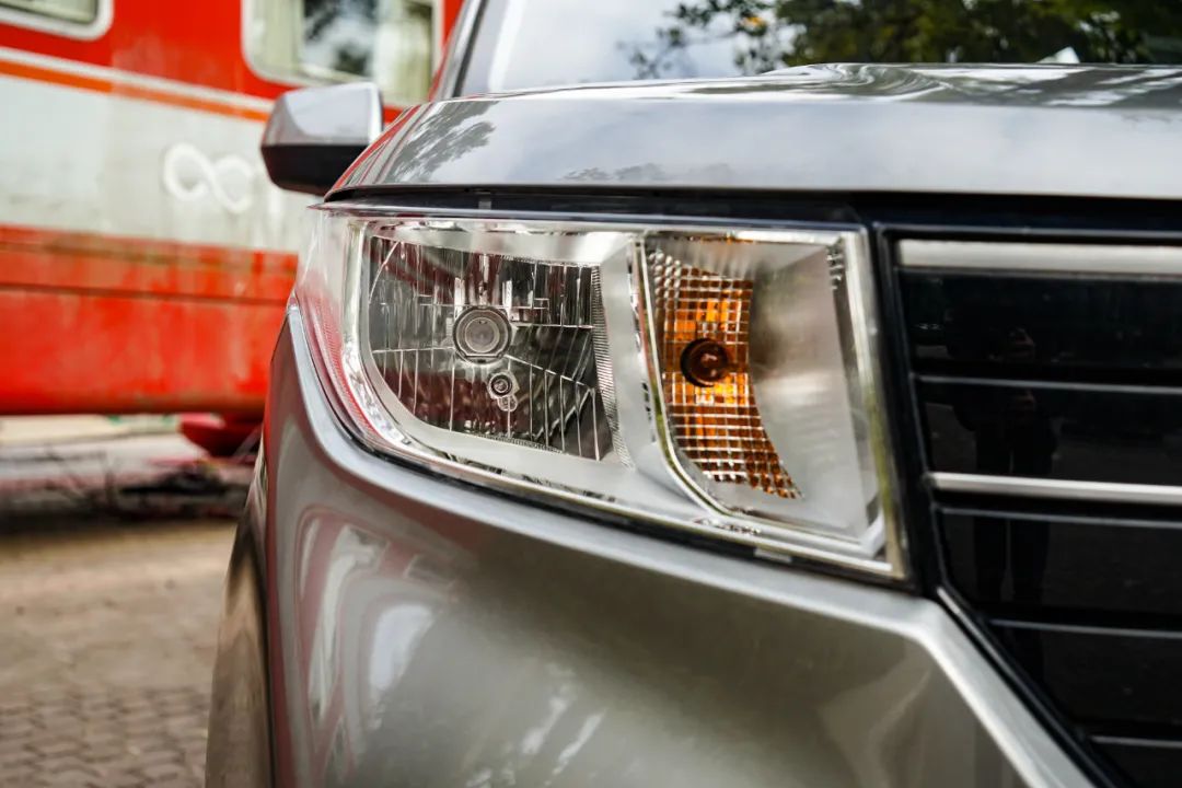 神车新变化五菱宏光plus,神车是否真神评测五菱宏光s