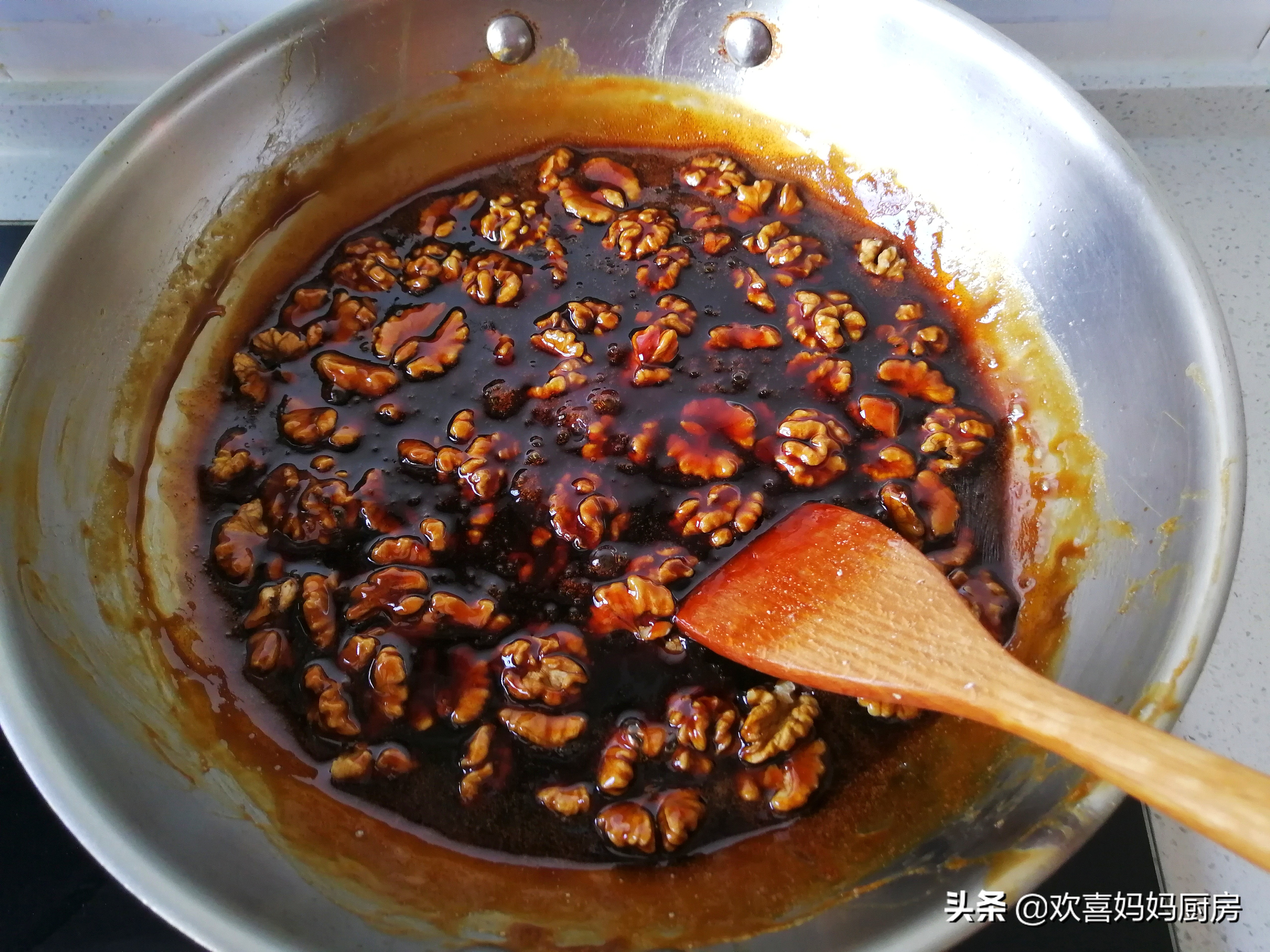 手工阿胶糕怎么吃补气血最好,纯手工制作阿胶糕补血养颜