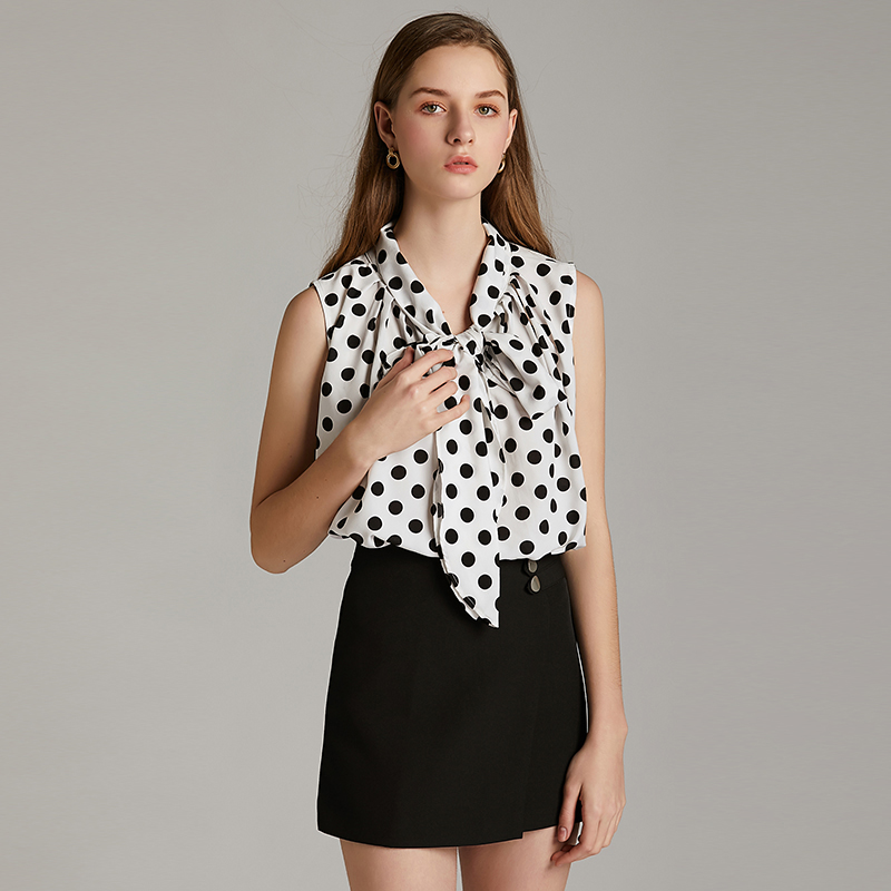 波点雪纺衫夏季高级感,雪纺波点有领子衫