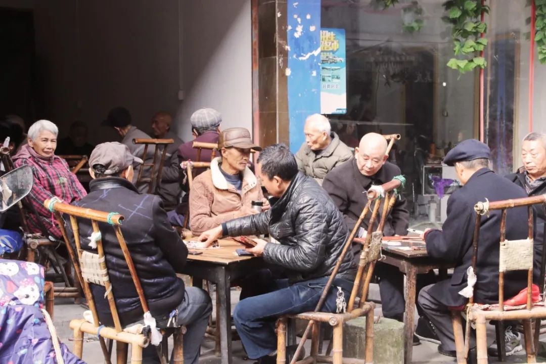 天气转好，快去峨眉这个宝藏小镇感受慢生活