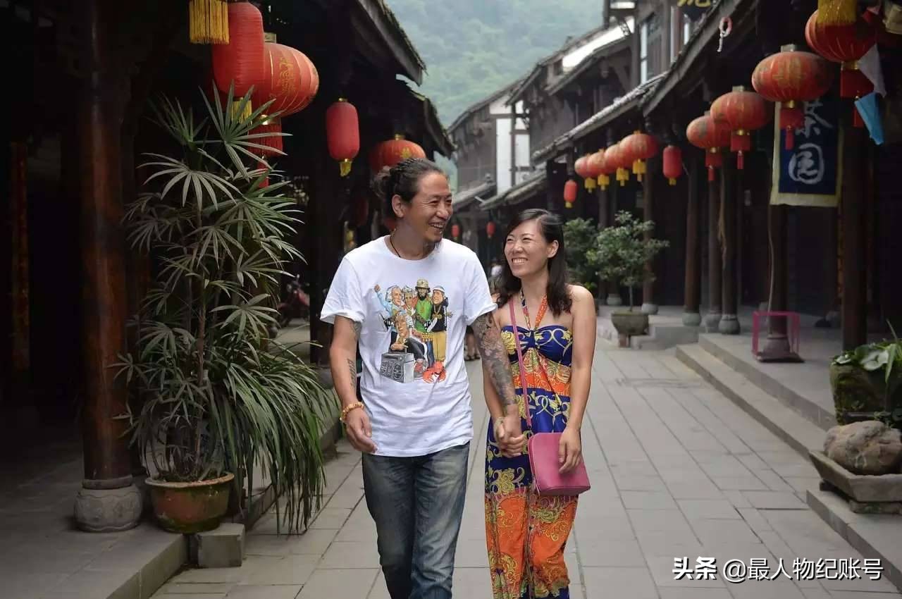 6年前辞职看世界女老师现状,六年前辞职看世界的女教师