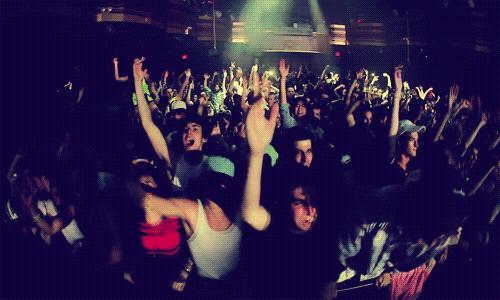 南阳红都时代广场,南阳红都时代广场全天直播