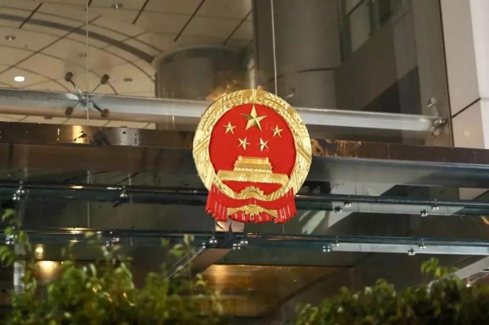 记者现场直击：香港暴徒围堵中联办绝非临时起意