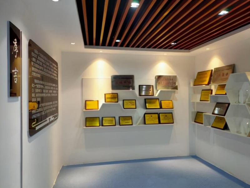 科学工作室里的“问题银行”