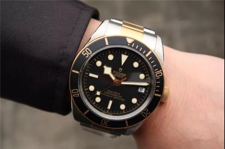 复刻表使用eta机芯一般使用多久,复刻表机芯西铁城9015