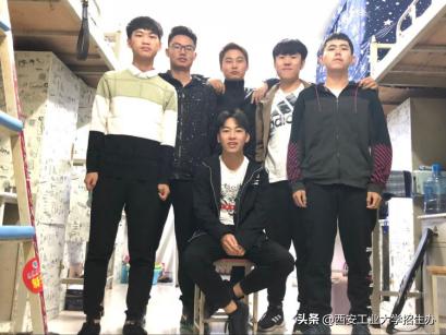 陕西6个学霸宿舍火了！个个神仙颜值，还都来自同一所大学