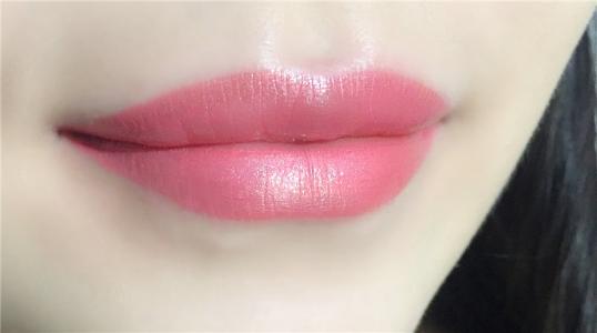 这个不到20块钱的润唇膏,居然可以治疗唇炎,尤其推荐干燥季节用