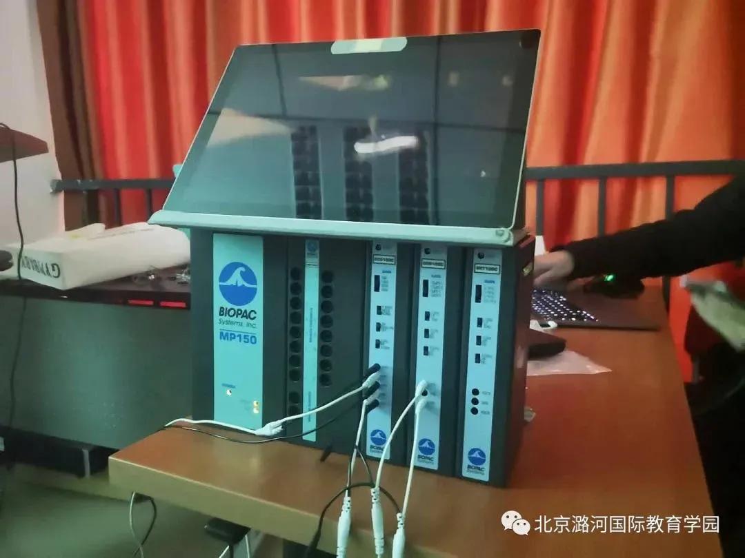 鍏ㄧ悆绗竴濂栫墝,涓栫晫绗竴浣嶈幏寰楀啲濂ヤ細閲戠墝鐨勪汉