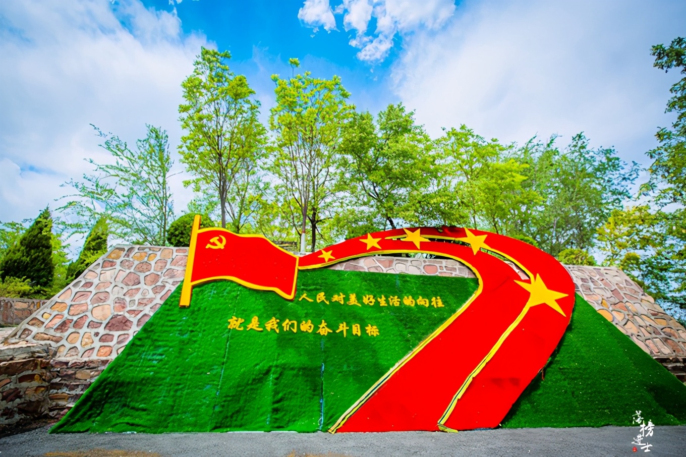 邢台沙河红石沟景区,邢台红石谷风景区在哪里