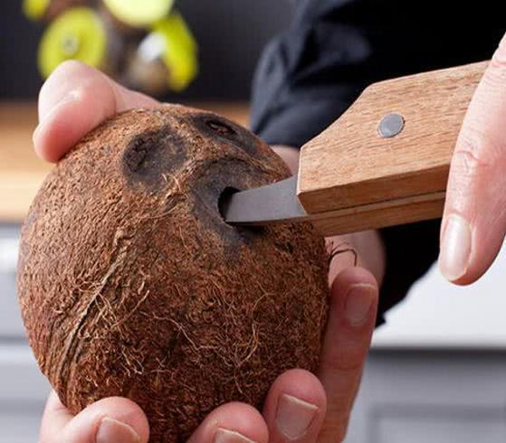 女生打不开的4种“水果”，椰子排不上第一，给你剥图三的是真爱