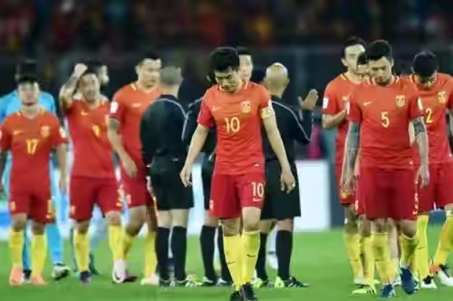 国足将迎12强赛首战图片,金英权对中国足球的评价