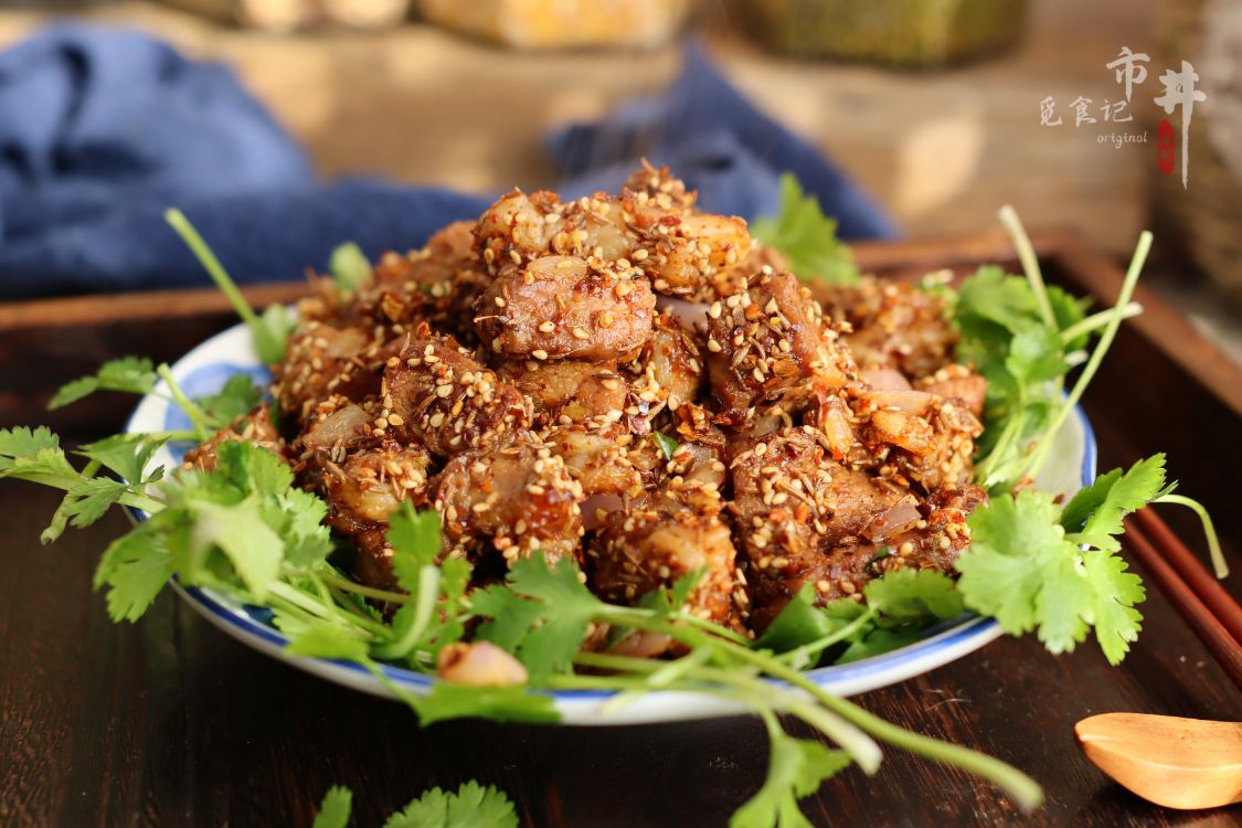 买羊腿时后腿瘦还是前腿瘦,买羊腿连骨称吗