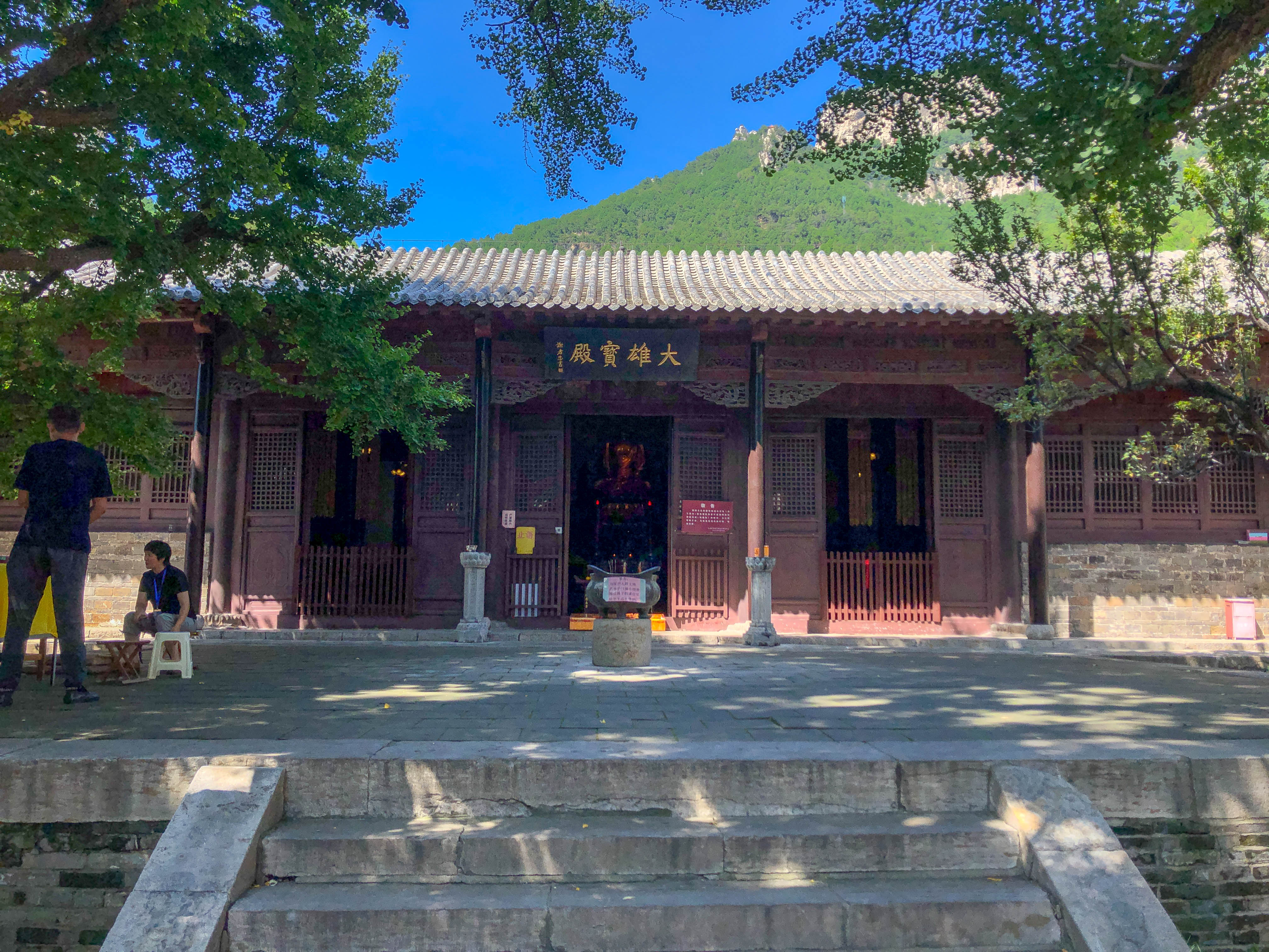 济南千年古刹灵岩寺建筑时间,济南千年古刹灵岩寺