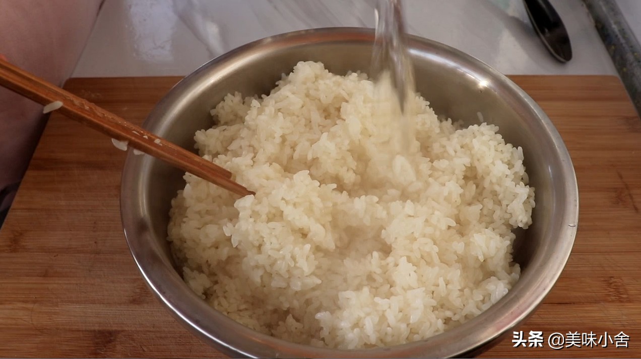 最简单的做醪糟的方法,醪糟怎样做酒味浓