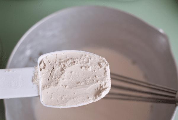 健身推荐蛋白粉还是米粉,健身肌肉科技蛋白粉选哪种