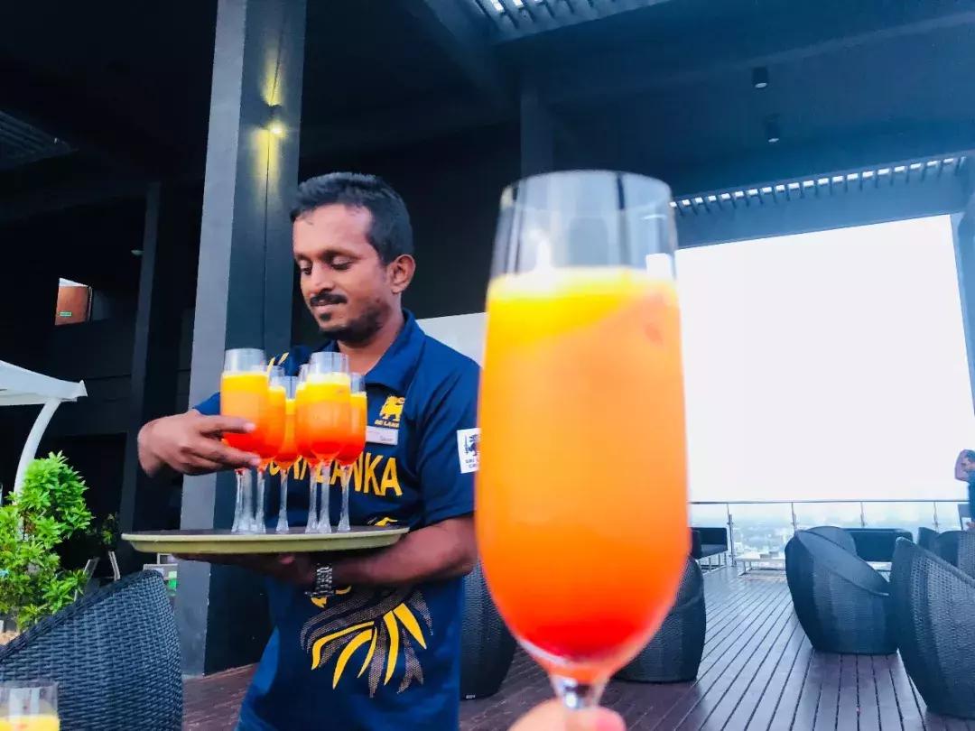 一生必去一次的神奇国度，榴莲白菜价，还有千与千寻里的海上火车