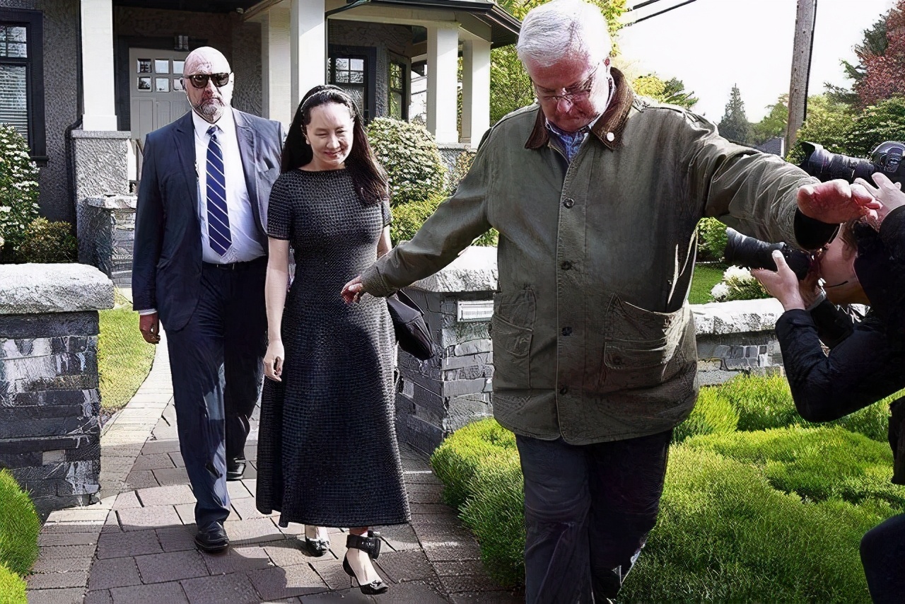 孟晚舟被指控什么行为,孟晚舟受到了什么指控