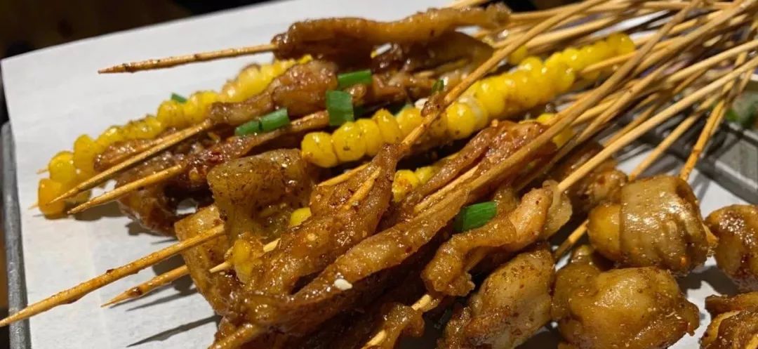 烧烤为什么越吃越想吃,烧烤怎么吃才能最好吃呢