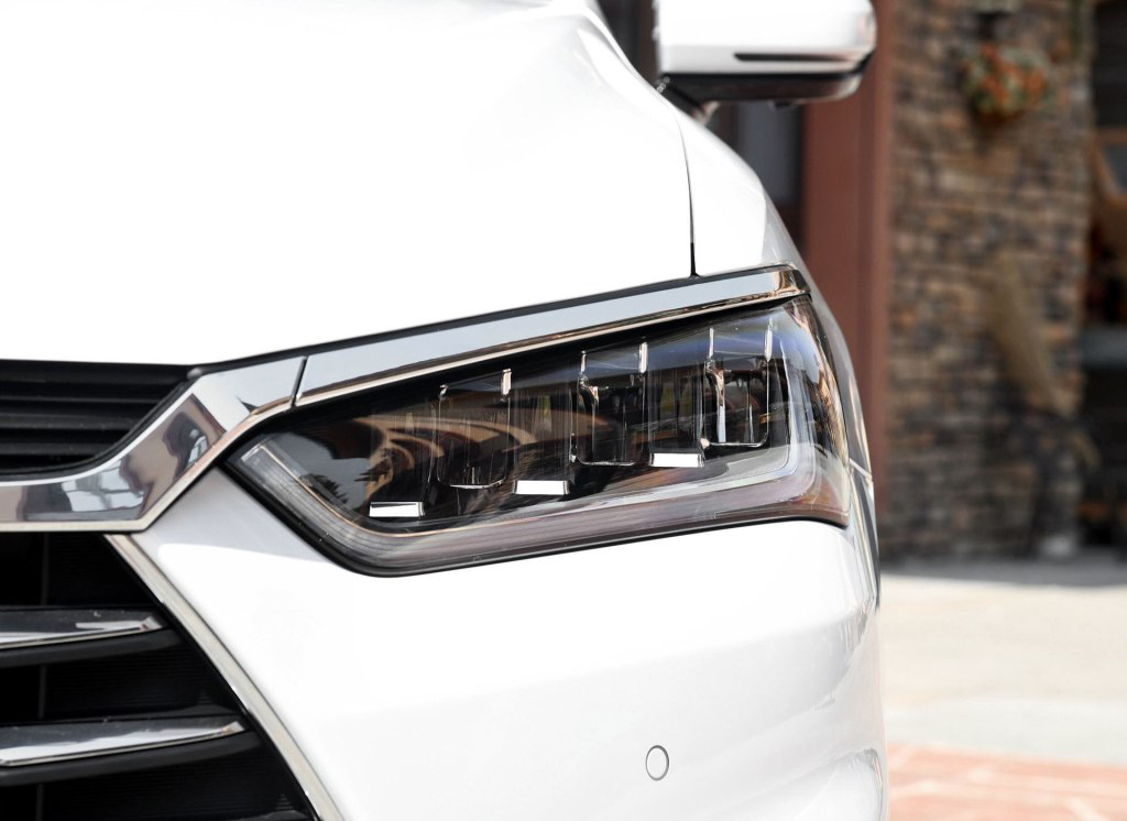 比亚迪秦pro燃油版底盘详解,比亚迪秦pro底盘和哪一款一样