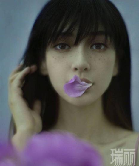 最近好像有点长斑了怎么可以改善,30岁开始长斑怎样来预防