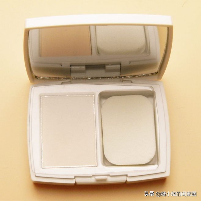 看了很多美妆教程学化妆,看了好几年的新手化妆视频