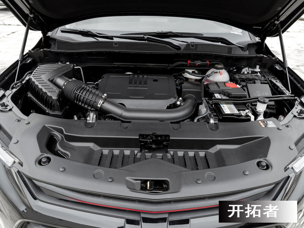 开拓者和汉兰达哪个值得买五座,开拓者2020款和汉兰达