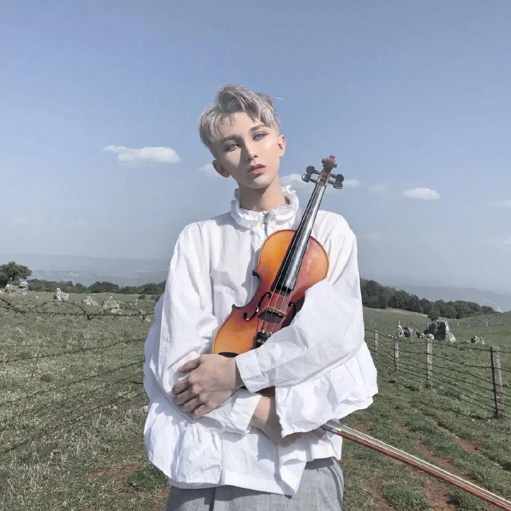 我敢说，没有90后不认识这位