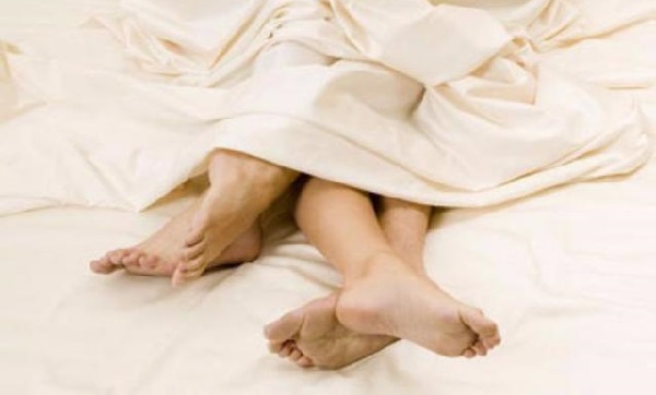 女性排卵期对异性有什么反应,女性排卵期心理有哪些症状表现