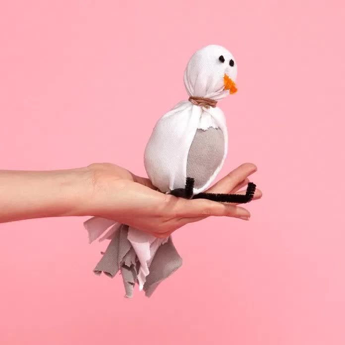 儿童手工制作袜子布偶,丝网袜手工制作小鸟图片