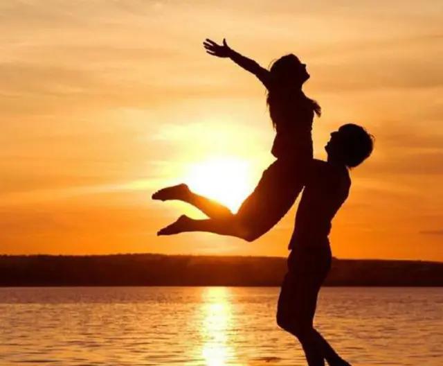 老婆在ktv上班老公感觉没面子,妻子去ktv工作