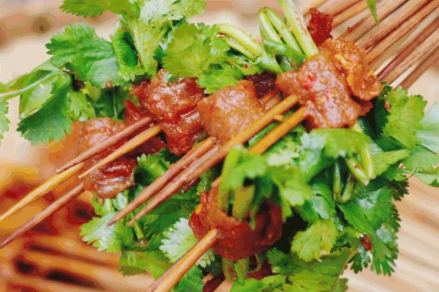 加盟串串香店靠谱吗,正宗成都串串香加盟