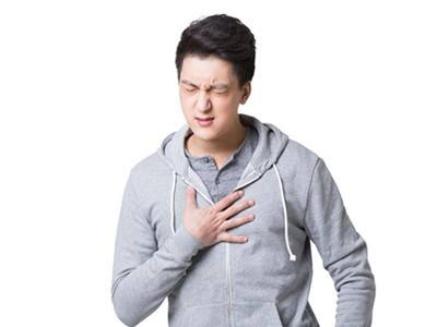 没有诱因的胸痛会是冠心病吗,冠心病胸痛要警惕