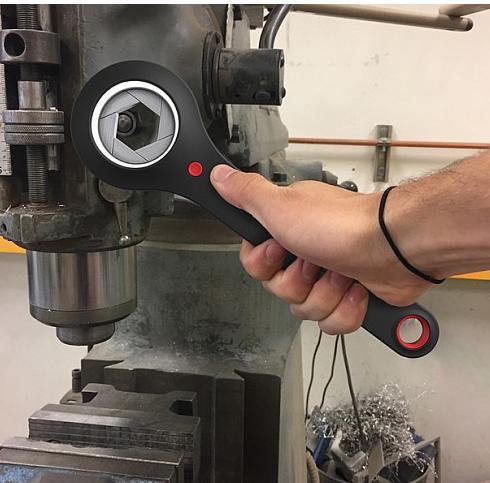 梅花扳手淘汰了！少吃3斤肉也得拿下这“新五金，干活省力又安全