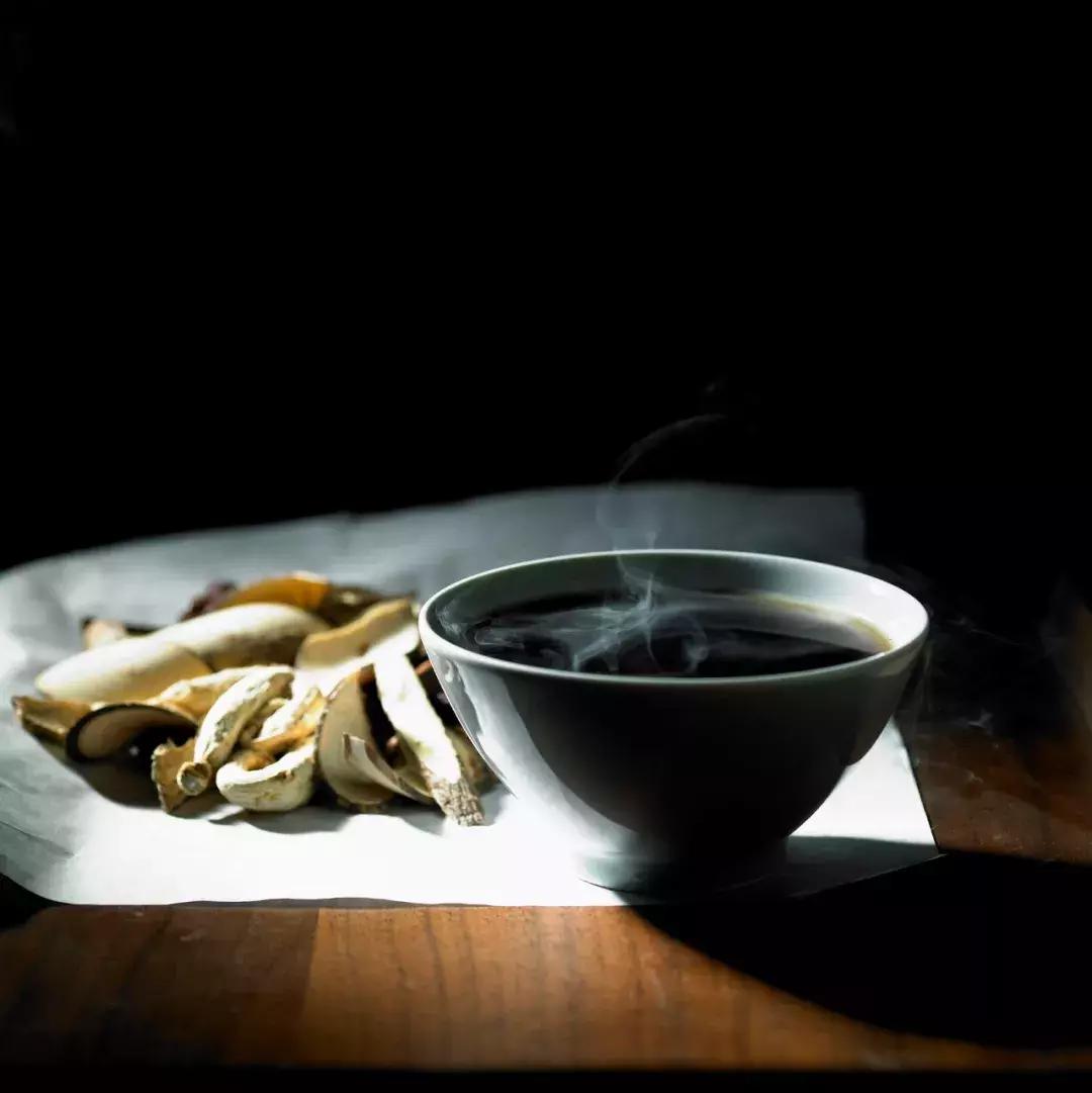 脾为后天之本，气血生化之源，调理脾胃八大方法需谨记