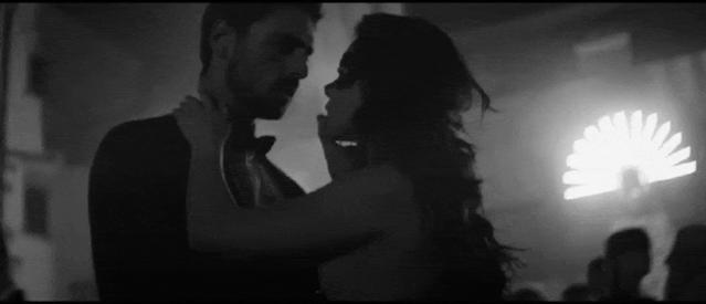 比《五十度灰》还劲爆！荷尔蒙布满全身的魔性男主