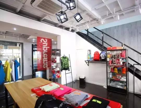 在哪里买正品便宜球鞋,哪里买便宜的正品球鞋