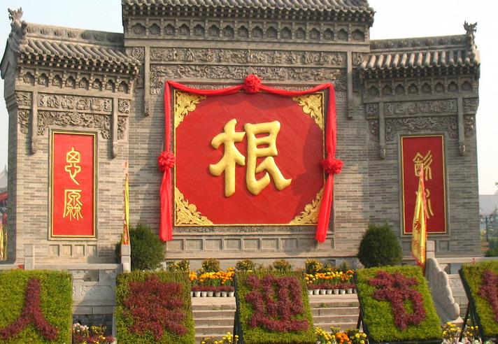 小脚趾甲两瓣的是满族还是汉族人,小脚趾甲为什么有两瓣是汉人