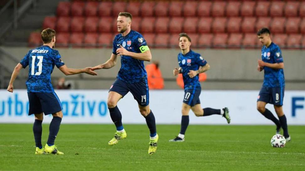 国米三冠王年轻新星续写传奇,国米两巨头四件事稳定国米定新帅