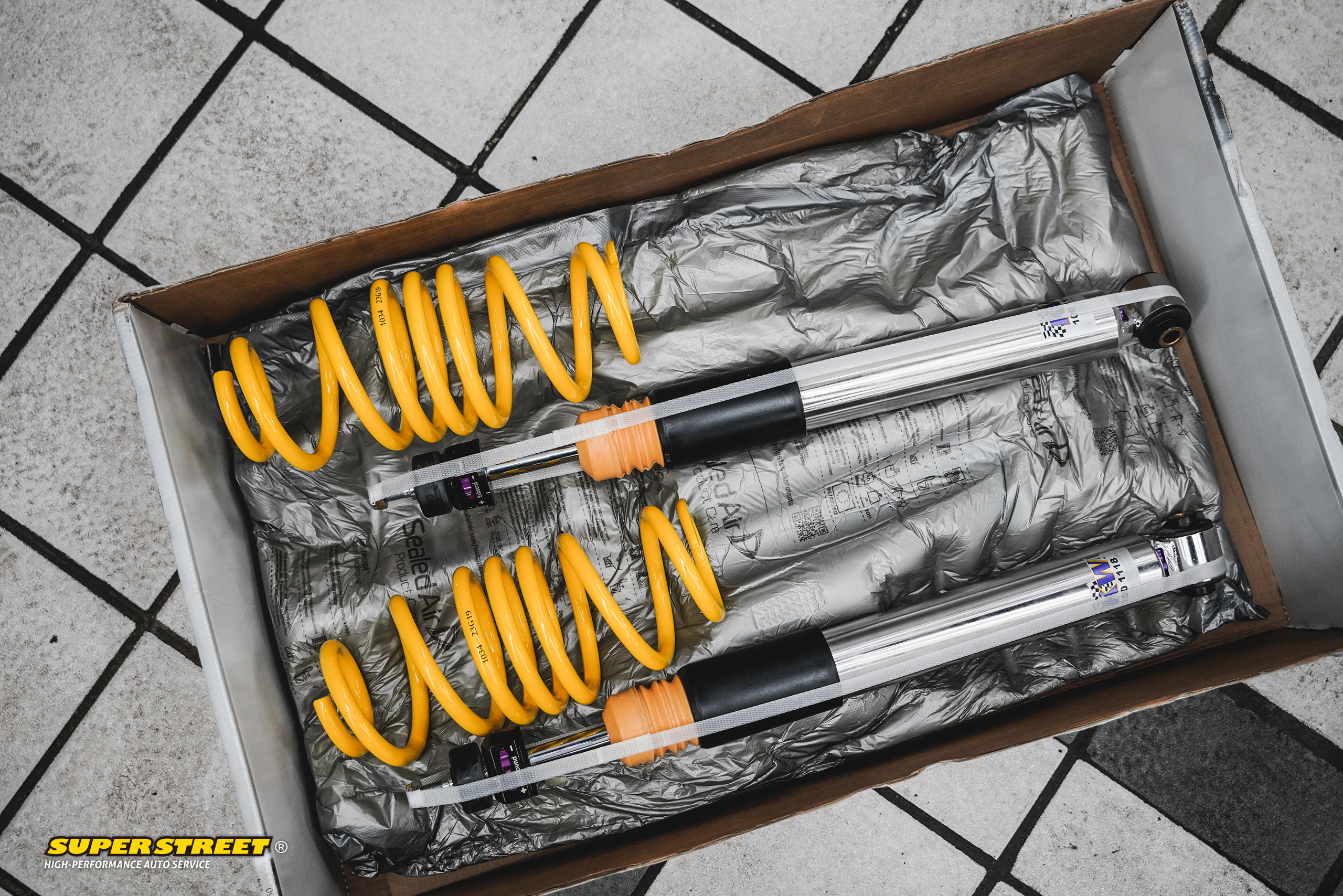 奥迪s3绞牙避震效果图,奥迪s3改装大涡轮