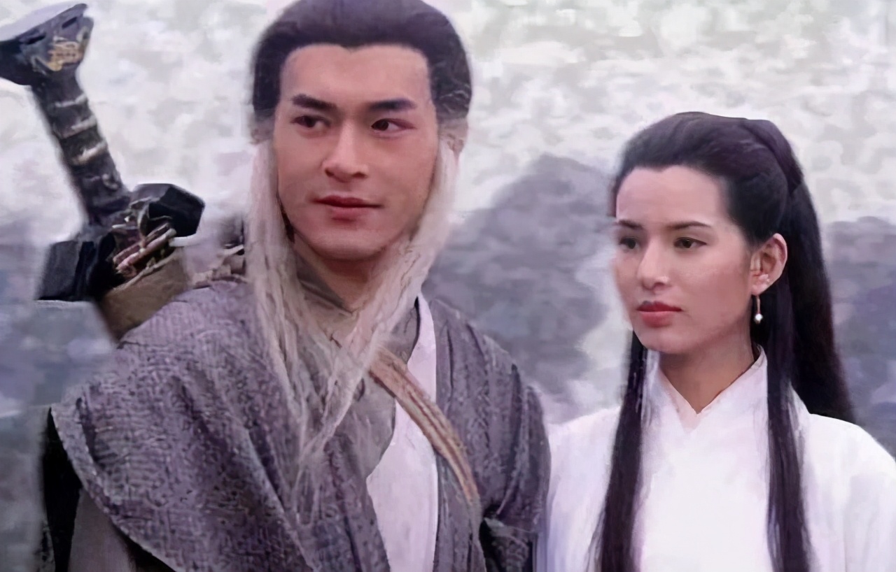 2本金庸武侠的续集小说，虽然是鱼目混珠，却比同人文好看许多