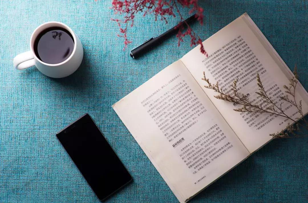 弘一法师李叔同圆寂,李叔同弘一大师传记