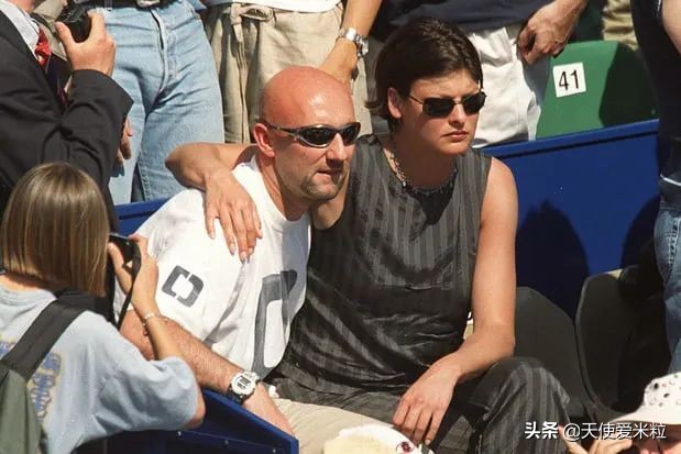 超模变迁史,超模嫁到豪门生孩子