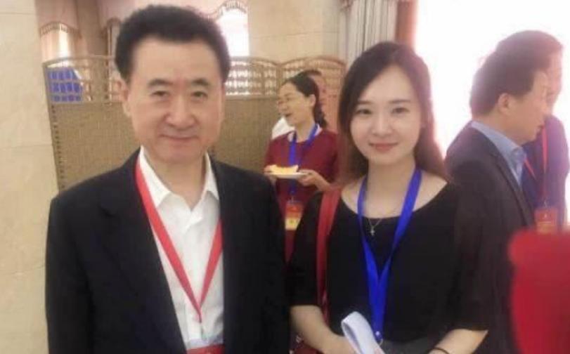 万达最“神秘”女秘书，月休15天，年薪百万，仅为王健林一人服务