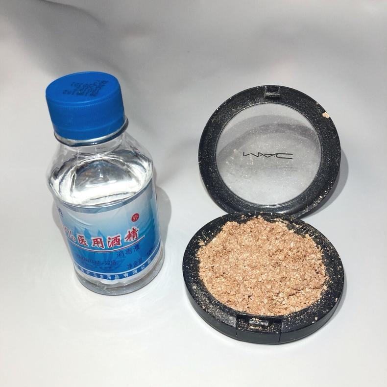 mac粉饼摔碎了怎么补救,mac粉饼脱落盘子怎么拯救