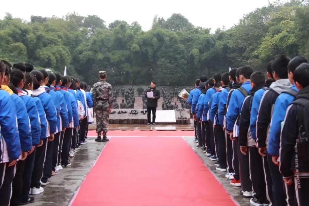 川师附中外国语宏志班重点率,川师大附中宏志班