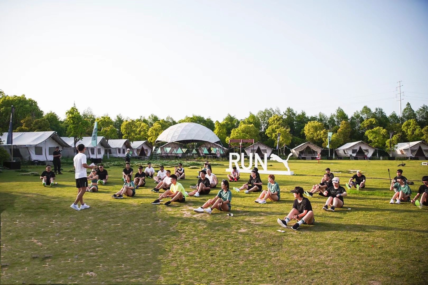 彪马PUMADEVIATENITROCOOLADAPT（碳板）跑鞋体验