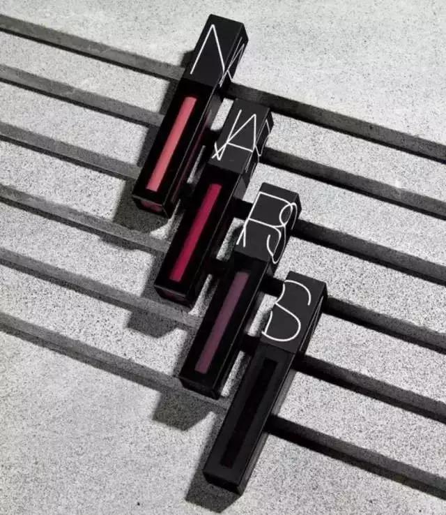 显白的口红颜色红棕,显白口红黄皮