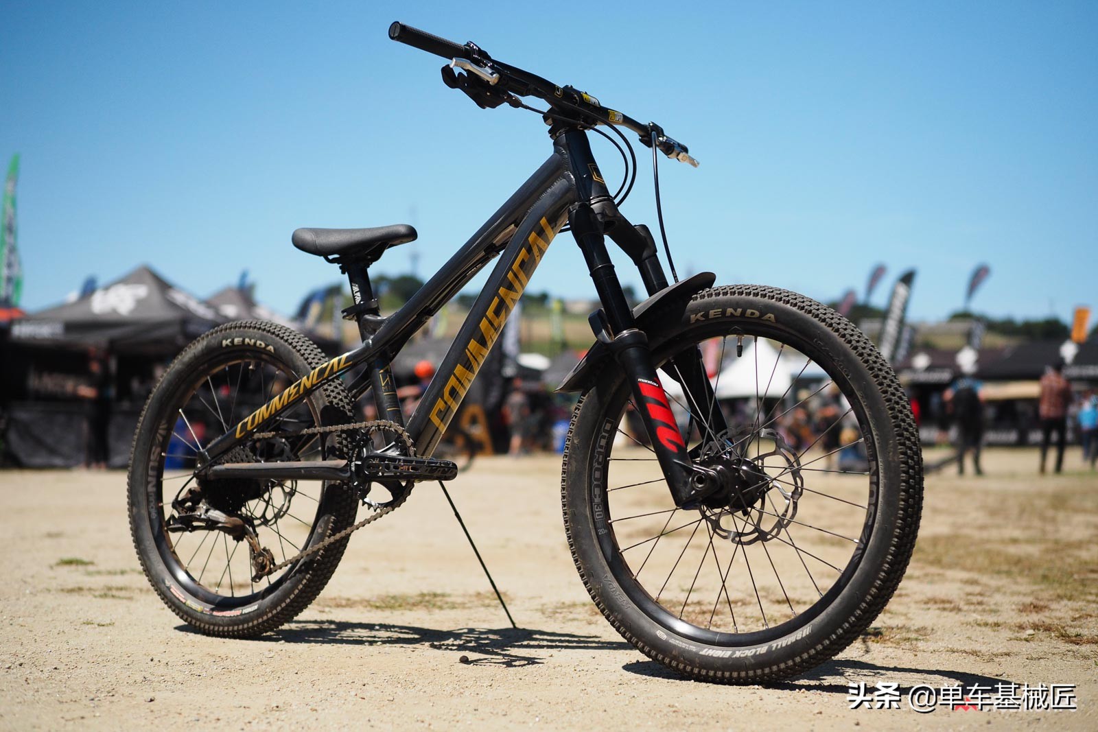 照片集：在海獭自行车展上，无论你是什么玩家，都能找到你的乐子