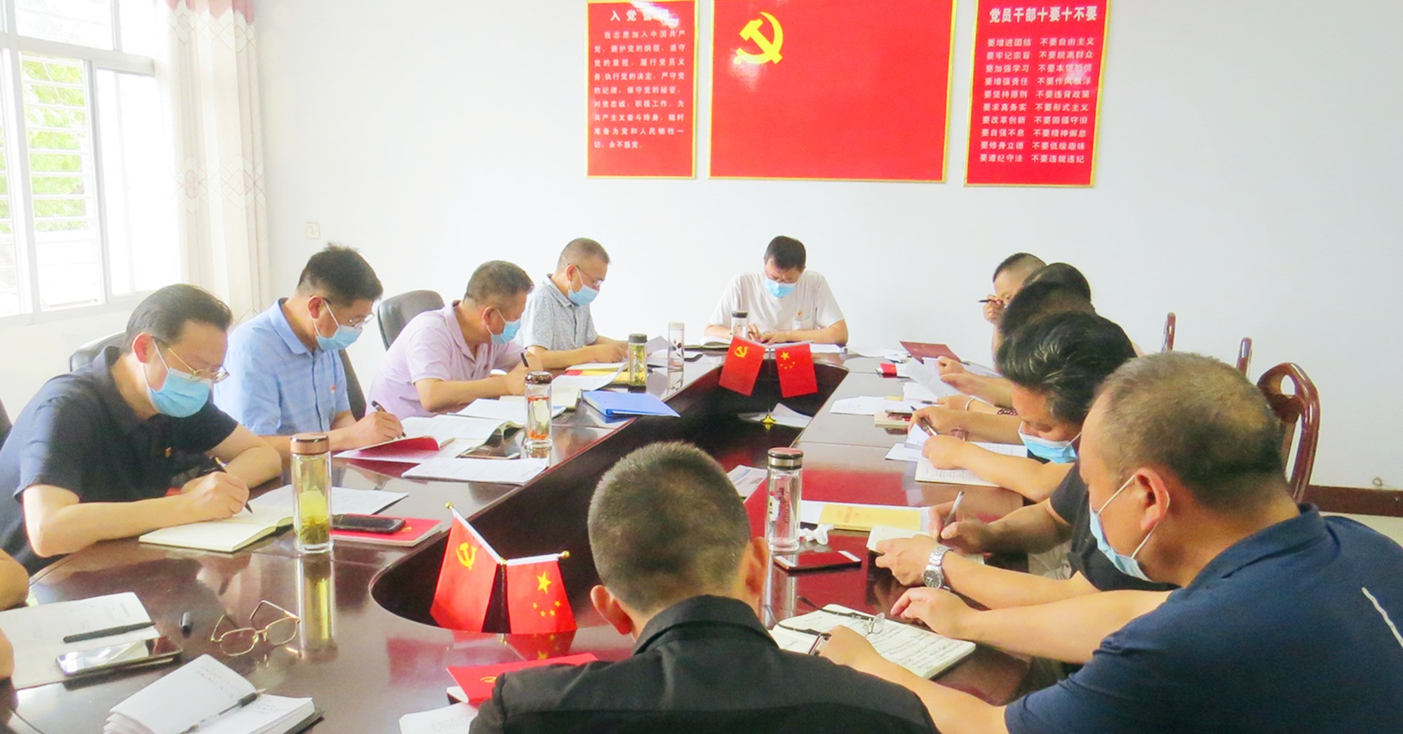 用心用情化解信访案件,用心用情用力解决群众的烦心事