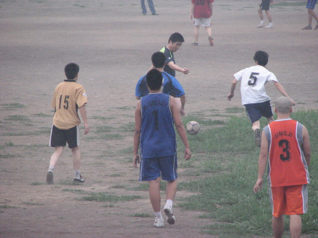 足球心路历程简介,浅谈足球心得体会范文